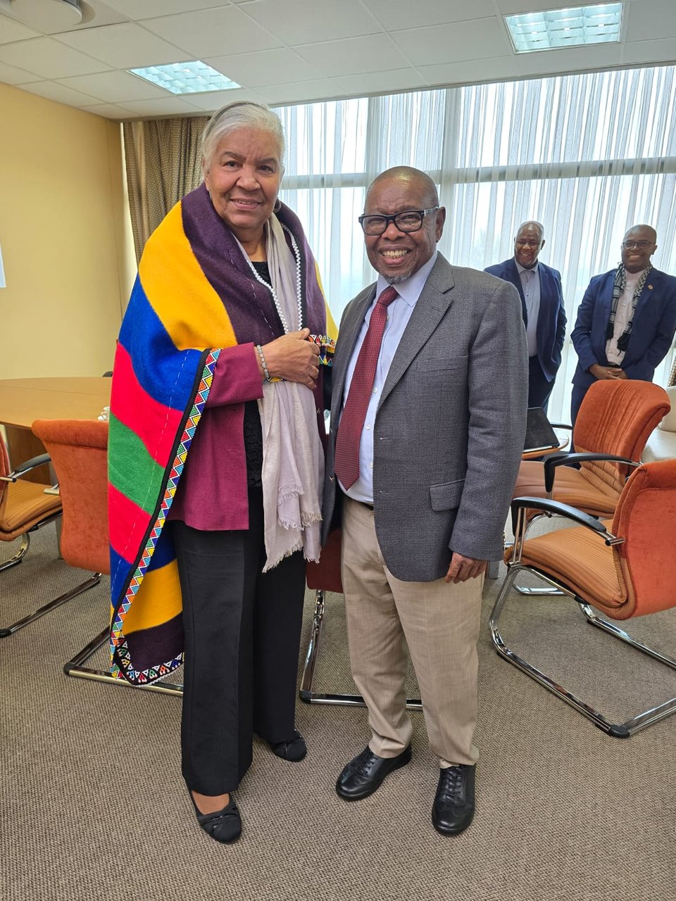 MINISTER NZIMANDE RECIEVES CUBAN AMBASSADOR TO SOUTH AFRICA FOR A COURTESY VISIT