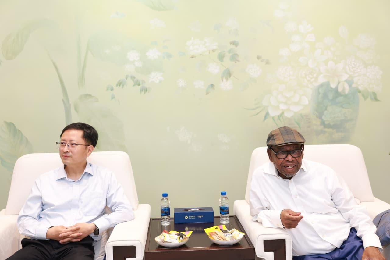 Minister of Science, Technology and Innovation Blade Nzimande seated alongside a Chinese counterpart during a bilateral engagement in Shanghai