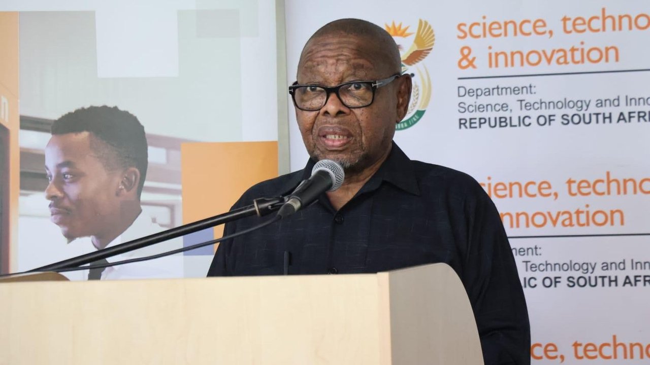Minister Nzimande Calls for ELIDZ to Drive Innovation-Led Industrialisation in the Eastern Cape